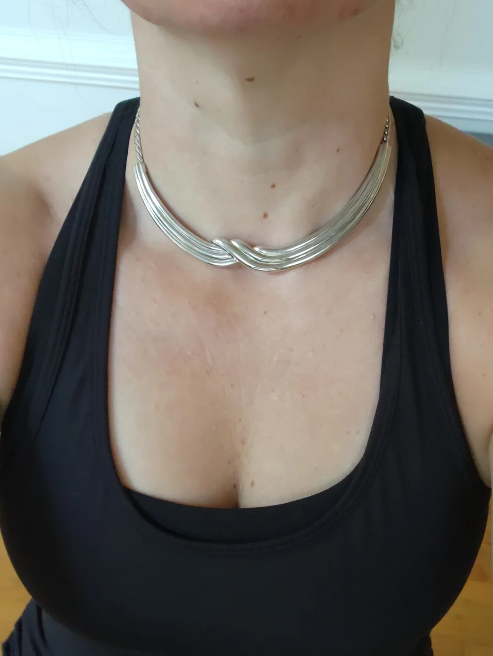 Elegant VTG Monet Silver-Tone Women’s Necklace